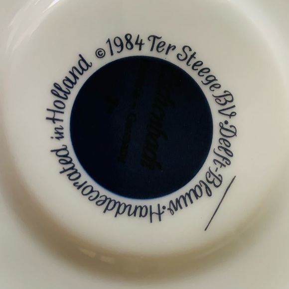 Hand painted cups from Holland - Picture 9 of 12